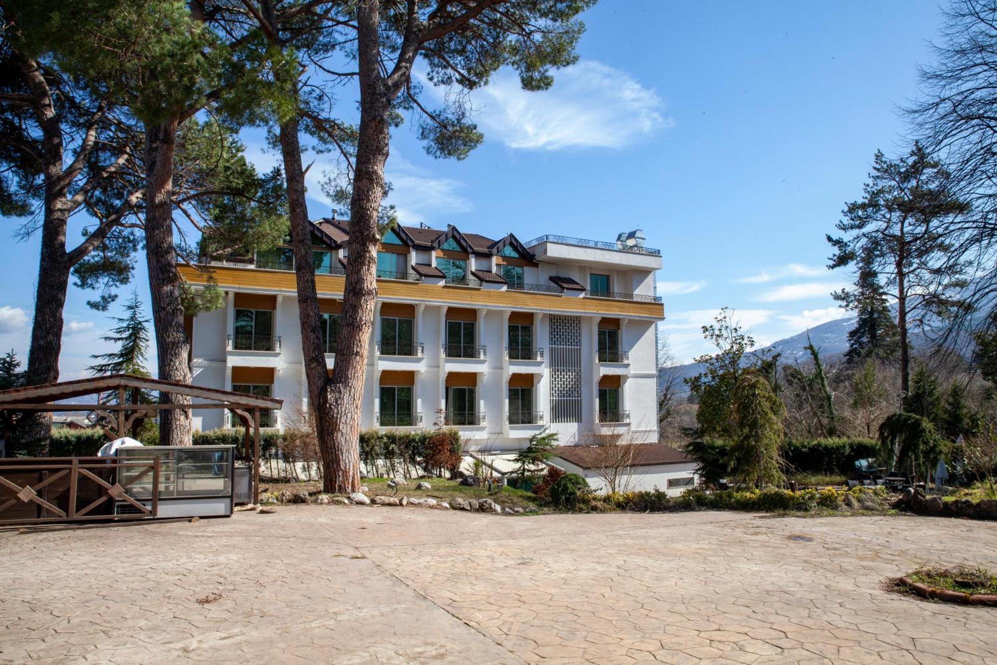 เอลการ์เดน โอเทล Hotel Masukiye ภายนอก รูปภาพ
