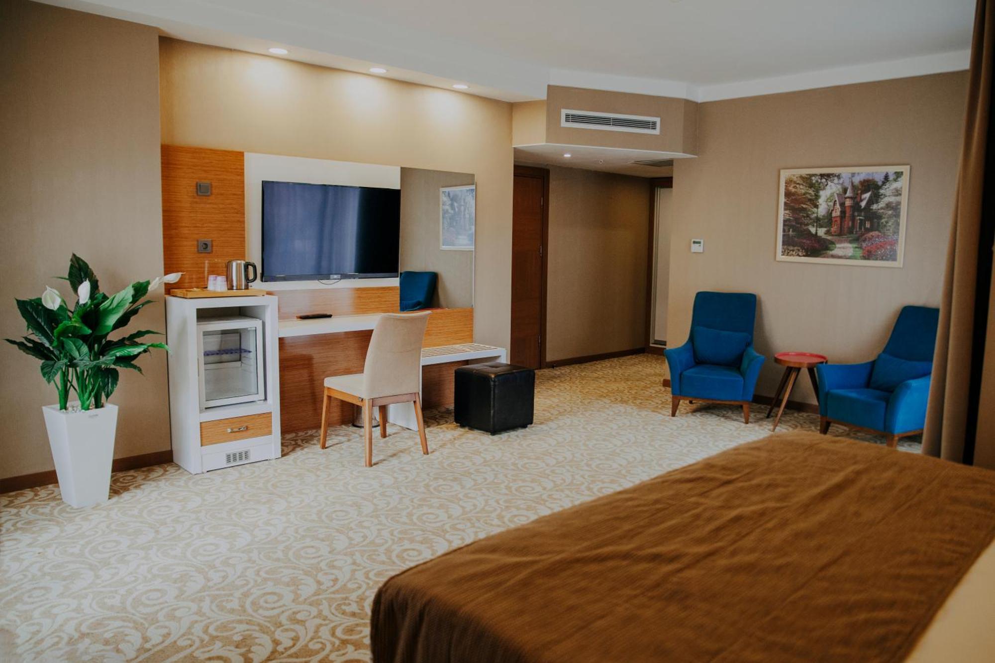 เอลการ์เดน โอเทล Hotel Masukiye ภายนอก รูปภาพ