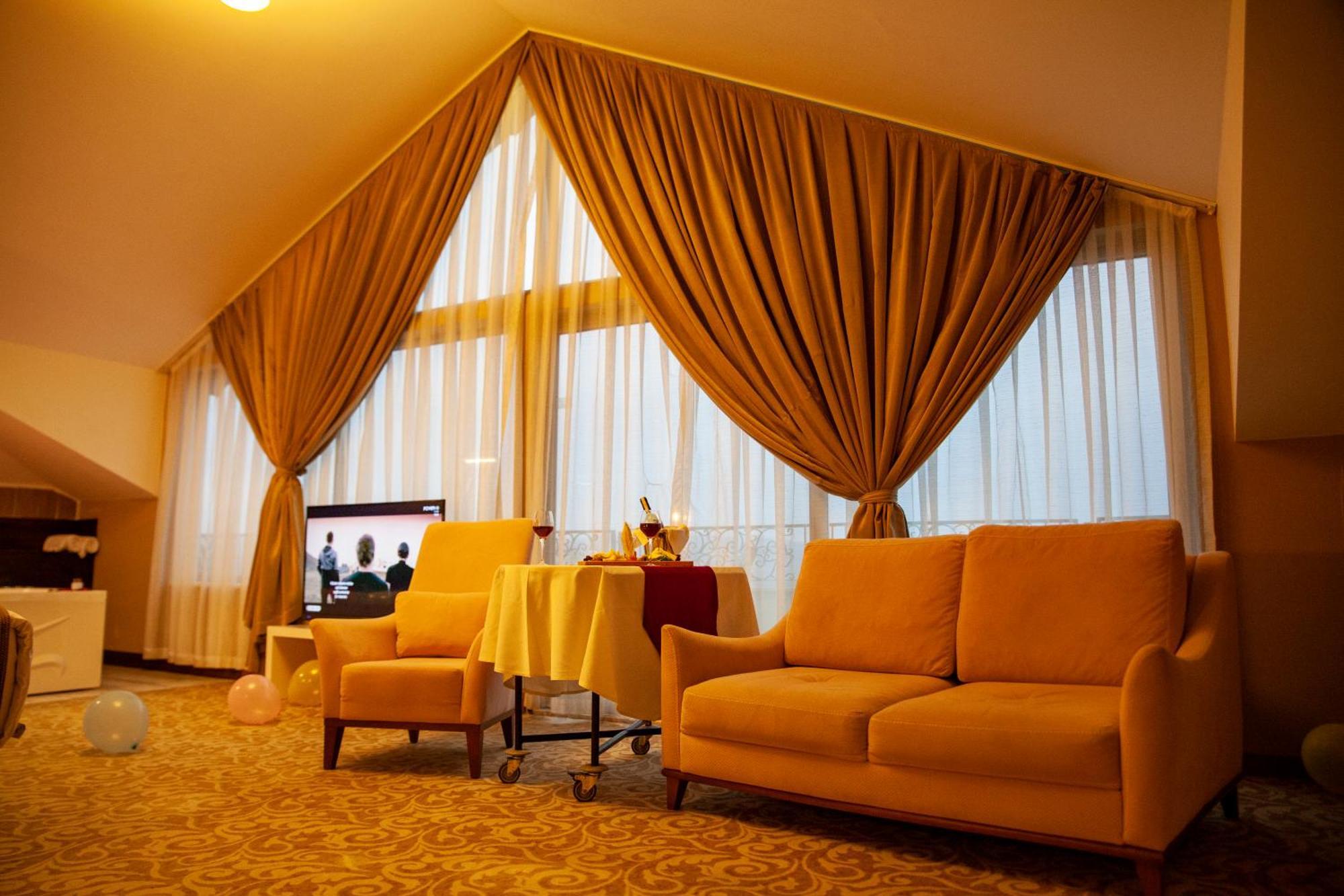 เอลการ์เดน โอเทล Hotel Masukiye ภายนอก รูปภาพ