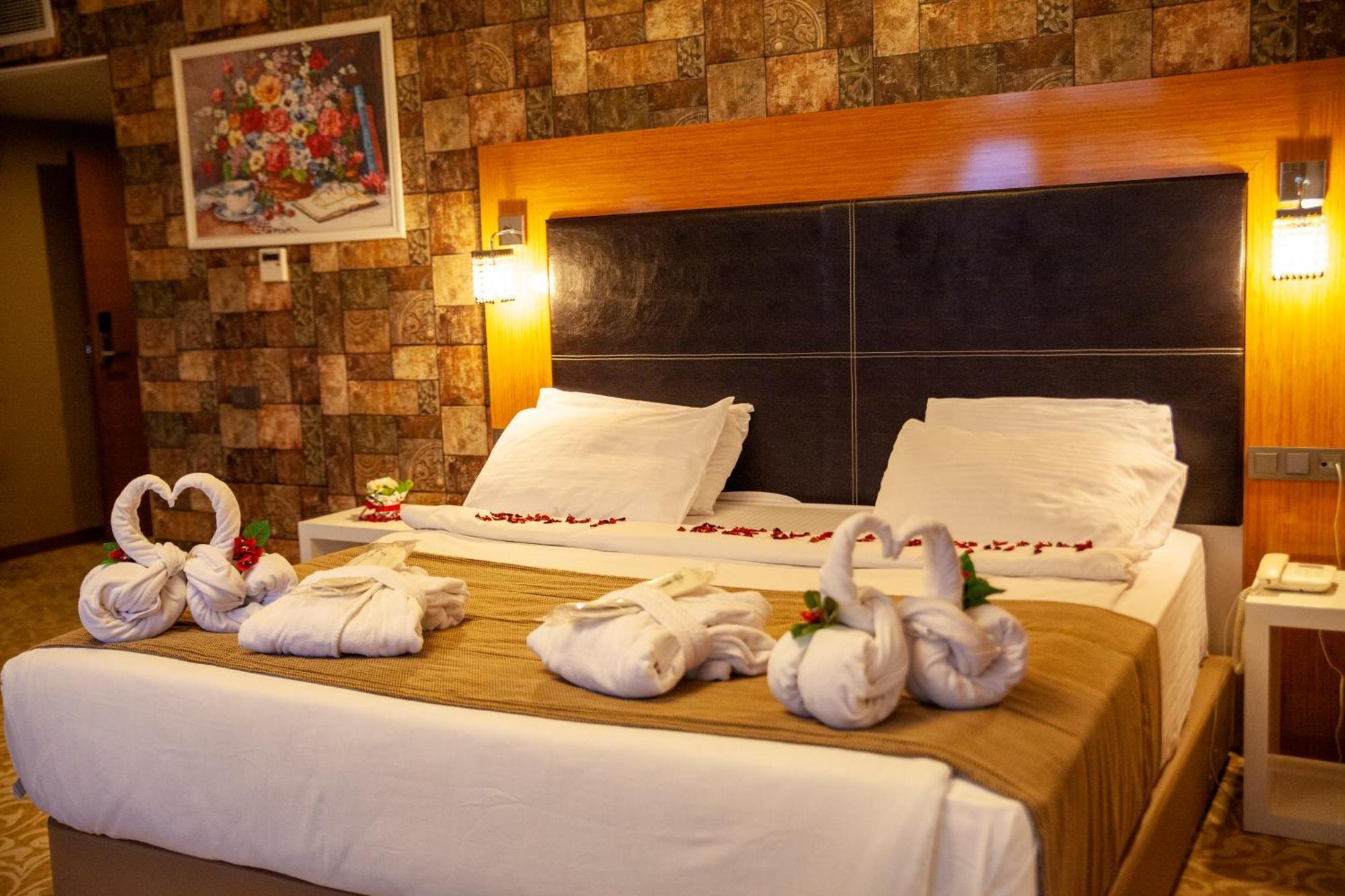 เอลการ์เดน โอเทล Hotel Masukiye ภายนอก รูปภาพ
